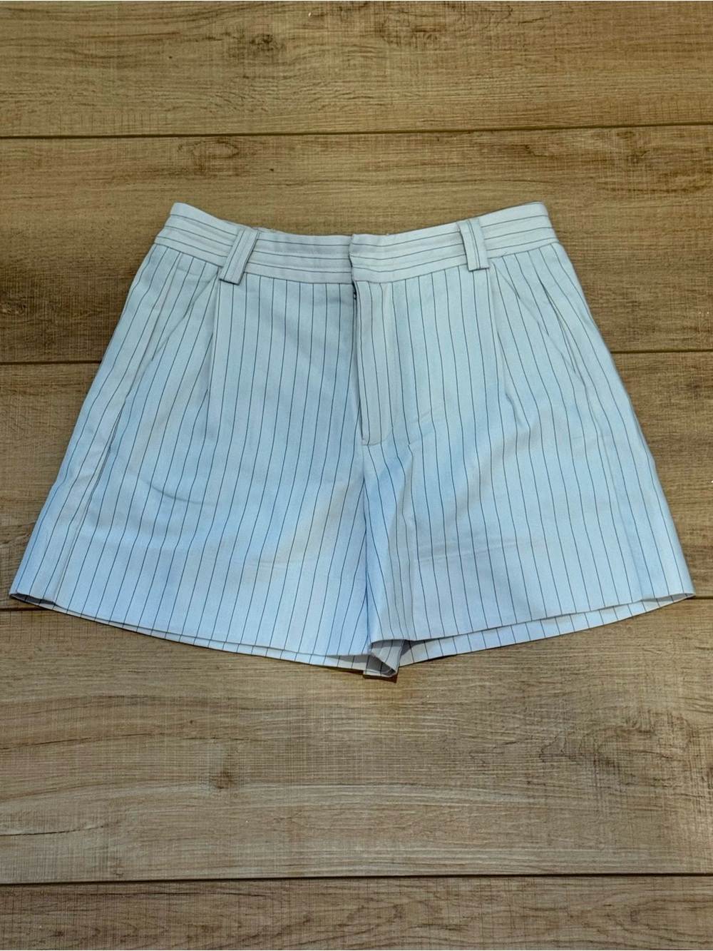 Free People Pinstripe Tailored Shorts White High Rise Preppy Size 2